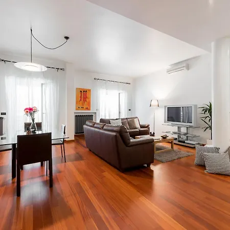 Suite Amendola-Luxury Apartment Bari Exterior photo